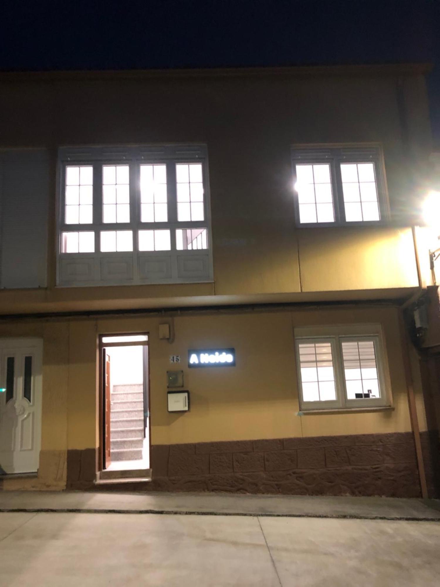 הוילה צה A Neida Casa Con Terraza Con Vistas Al Mar מראה חיצוני תמונה
