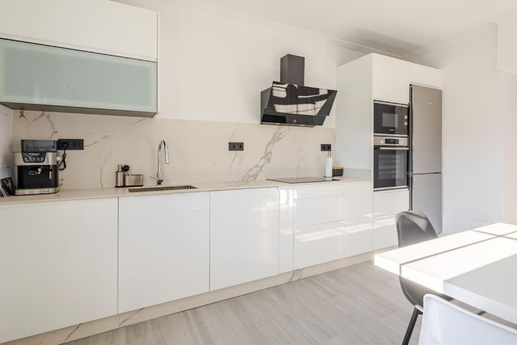 הוילה צה A Neida Casa Con Terraza Con Vistas Al Mar מראה חיצוני תמונה